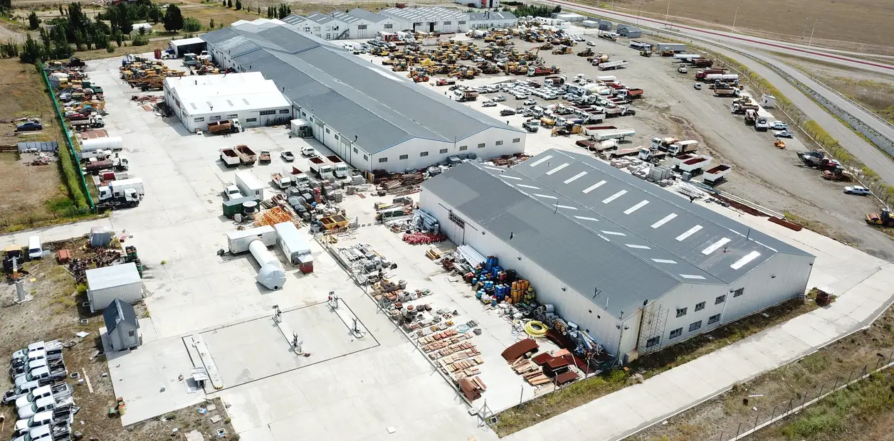 comercial e industrial lazaro los andes