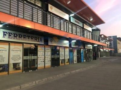 ferreteria los parientes lampa