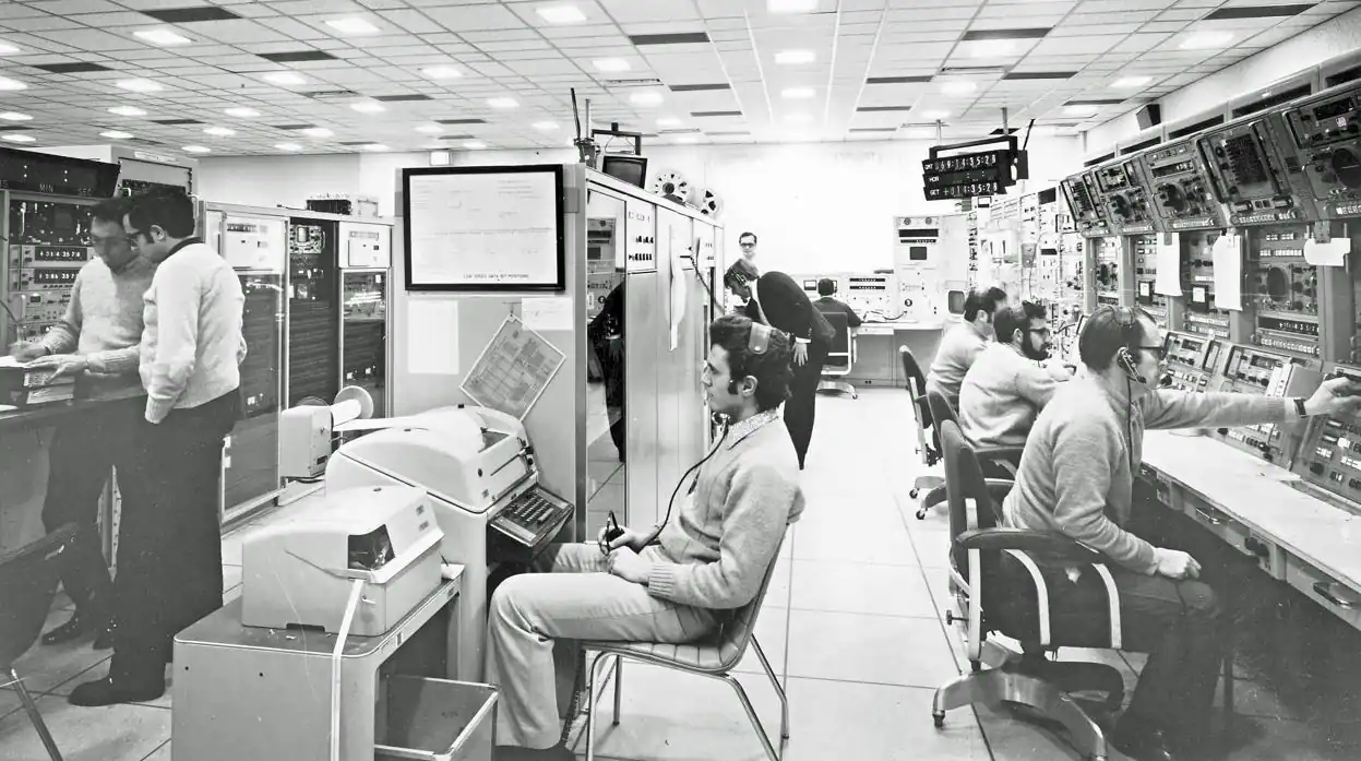 perneria apolo estacion central