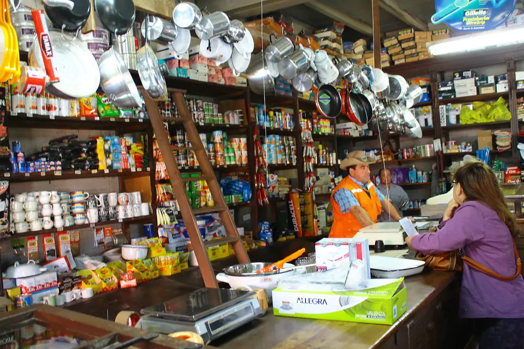 tienda el aguila rio bueno